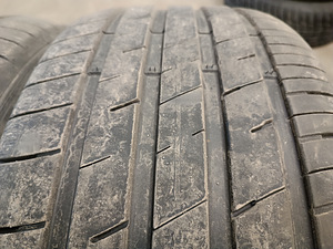 Müüa kumm Momo Top Run M30 Europa 275/45 R21. (2 foto / 5)