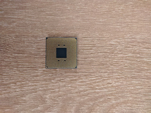 Ryzen 5 3600 (2 фото из 2)