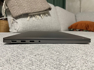 Xiaomi Mi laptop (8 foto / 10)