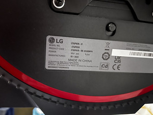 LG 27' 144Hz 4k monotor (2 foto / 3)