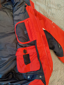 Зимняя лыжная куртка Helly Hansen (3 фото из 3)