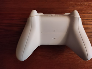 Xbox Series S (5 foto / 6)