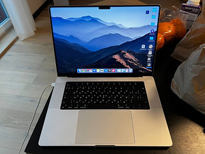MacBook Pro 16" 2021 Apple M1 Max 512GB 32GB (2 foto / 6)