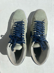 NIKE BLAZER 42.5 (2 фото из 5)