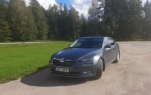 Skoda Superb 2016 1.8 benzin. (2 foto / 14)
