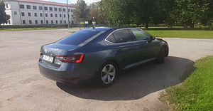 Skoda Superb 2016 1.8 benzin. (3 foto / 14)