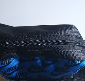 Сумка через плечо Nike». (7 фото из 9)