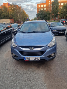 Продам HYUNDAI IX35 Газ-бензин. (2 фото из 7)