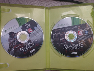 Xbox 360 250 ГБ мод. (3 фото из 5)