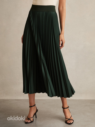 H&M Pleated Midi Skirt