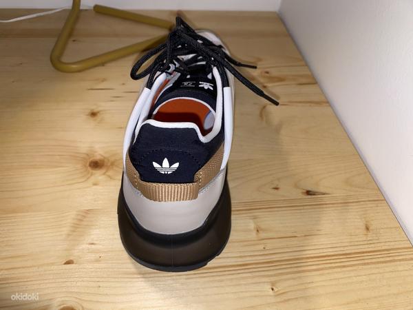 Кроссовки Adidas ZX 2K Boost Pure Shoes продам (фото #3)