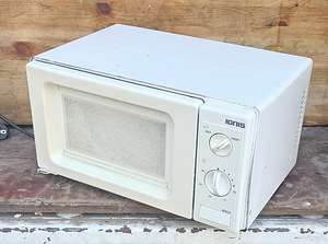 Müün mikrolaineahju (1 foto / 4)