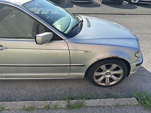 BMW 330 135 KW 2002 (7 foto / 7)
