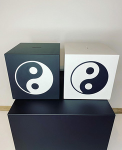 Maagiline yin-yang rahakassa (5 foto / 5)