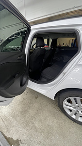 Opel Astra K 2017 (11 foto / 13)