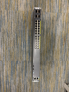 Cisco Catalyst 2960 WS-C2960X-24TS-L (1 foto / 2)