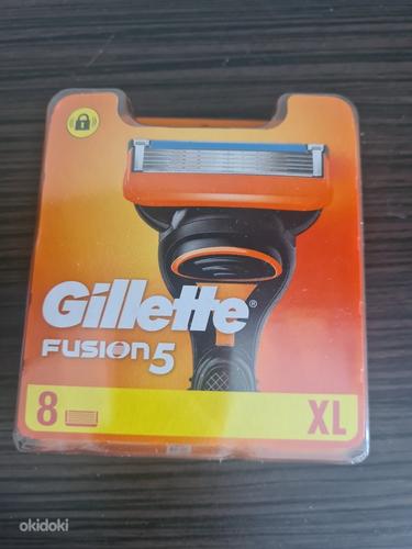 Картриджи на станок Gillette XL 5 лезвий в упаковке 8 штук (фото #1)