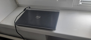 Laptop Dell Latitude E6230 (2 foto / 3)