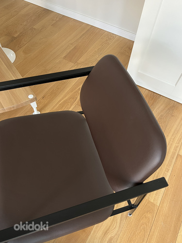 Treimann Новое коричневое кожаное кресло (фото #4)