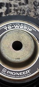 Pioneer TS-W251F basskõlar (3 foto / 3)