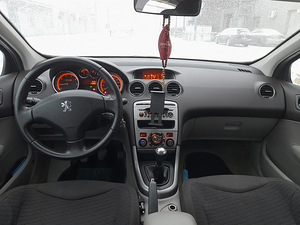 Peugeot 308 1.6 88kw 2010 (3 foto / 5)