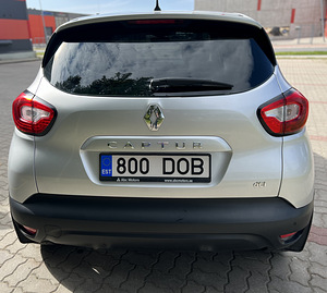 Renault Captur 1.5 66KW diisel 95г/см³ (8 foto / 12)