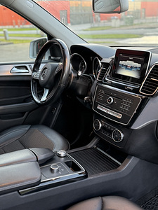 Mercedes-Benz GLE 250 150kW 2.1AMG Special Edition (5 foto / 15)