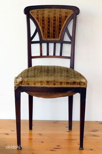 Антикварный стул в гостиную, оригинал (фото #3)