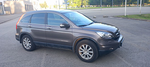 Honda CR-V 2010 (8 foto / 8)