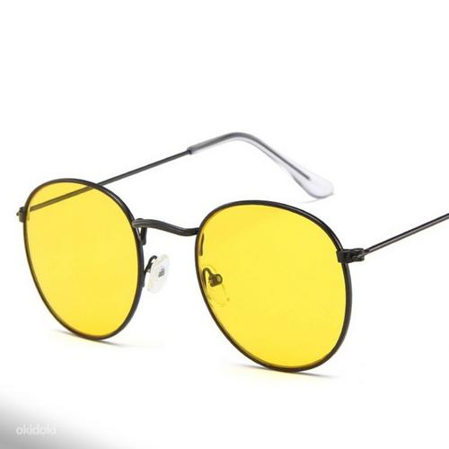Новые стильные солнцезащитные очки (фото #6)