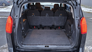 Peugeot 5008 LPG (2 foto / 15)