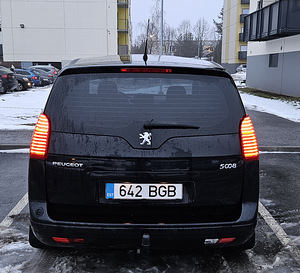 Peugeot 5008 LPG (14 foto / 15)