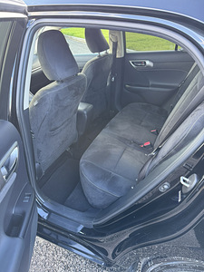 Lexus CT 200h (8 foto / 15)