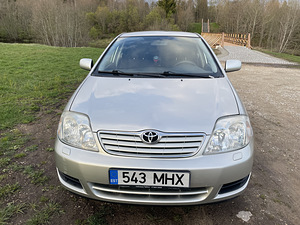 Toyota Corolla 1.6 81kW, 2006 (2 foto / 10)