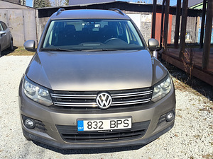 VW Tiguan (1 фото из 4)