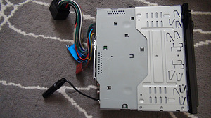 Kenwood KMM-BT502DAB (3 foto / 5)