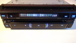 Clarion NZ502E (6 фото из 9)