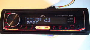JVC KD-X451DBT (1 фото из 5)
