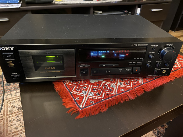 Кассетная дека SONY