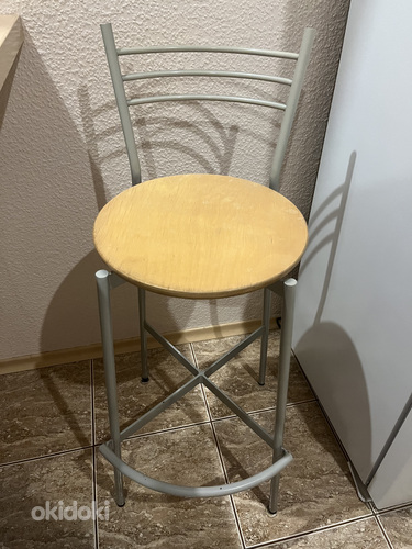 Köögilaud ja 3 tooli (foto #4)