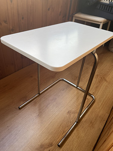 Приставной столик Ikea