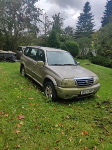 Suzuki grand vitara 2003 2.7 127kw (6 foto / 6)