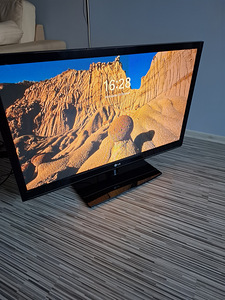 LG 42" telekas (1 foto / 5)