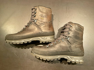 Meindl Island Active Hiking Shoes Gore-Tex Size 43 (3 foto / 5)
