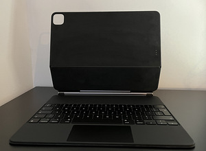 Apple iPad Pro 12.9" Magic Keyboard Black - Int'l English (1 foto / 3)