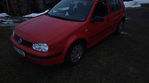 VW GOLF 4 (4 фото из 4)