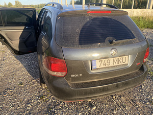 Volkswagen Golf 1.9 R4 Tdi 77kW (4 foto / 15)