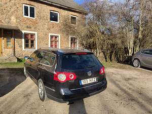 Volkswagen Passat b6 2.0 147kw (7 foto / 13)