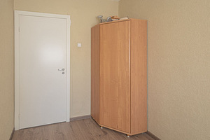 Rakvere tn 38, Kalevi, Narva, Ida-Virumaa (10 foto / 17)