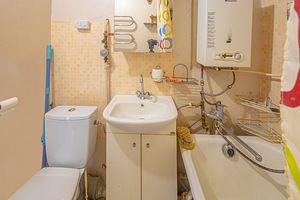 Rakvere tn 38, Kalevi, Narva, Ida-Virumaa (13 foto / 17)